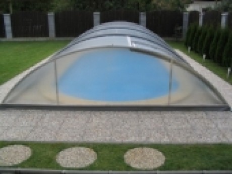 Obklad bazénu vymývaný, nášlap kruhový